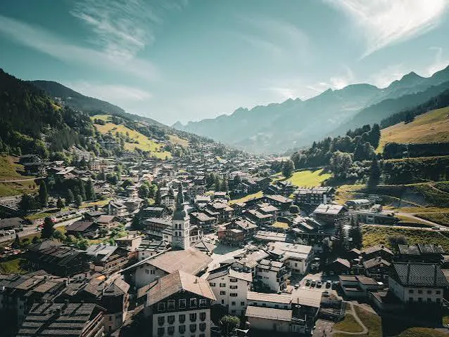La CLUSAZ satelc
